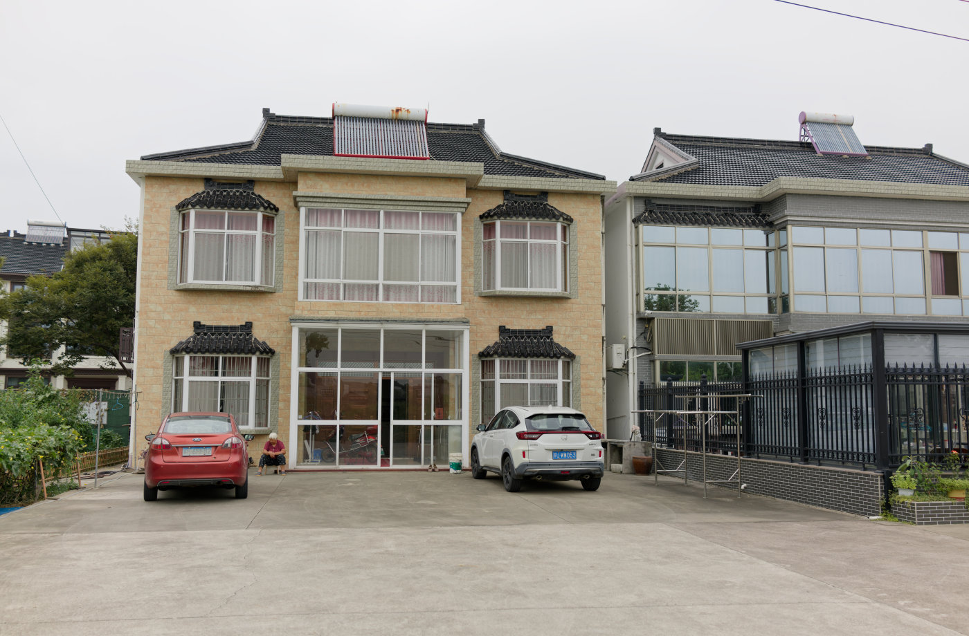 现在的农房建造得这么好啊。